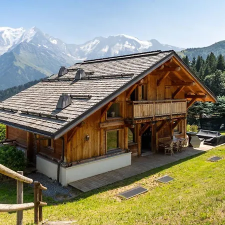 Sur Les Pistes Aux Communailles Face Au Mont Bianc